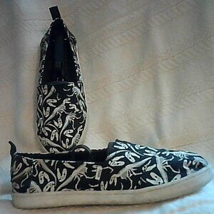 TOMS Glow in the Dark Dinosaur Alpargatas Youth Size 5.5